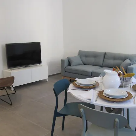 Make A Wish - Near The Center With Private Parking Apartment Como