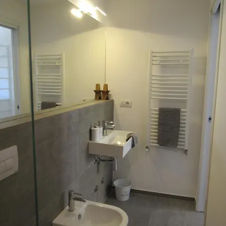 Daire Make A Wish - Near The Center With Private Parking Como