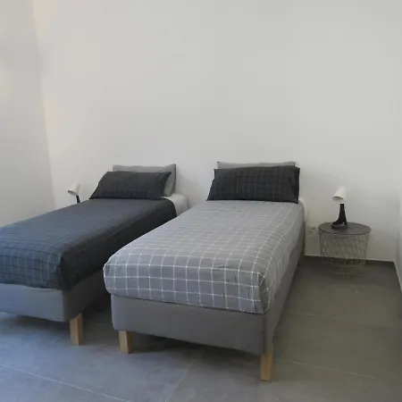 Make A Wish - Near The Center With Private Parking Apartment *